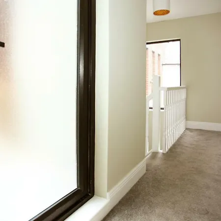 The Secret Quarters Of O'connell St Self-catered Holiday home Dublin